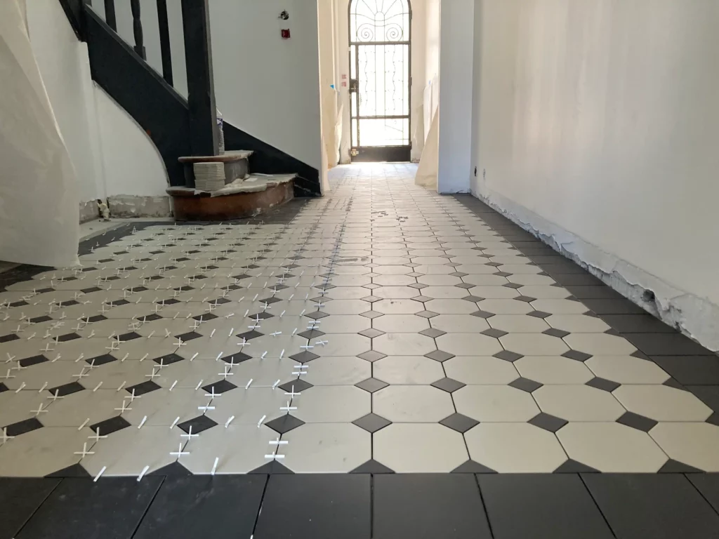 Maison de ville restauration Bordeaux chantier carrelage - Princz de la Chapelle