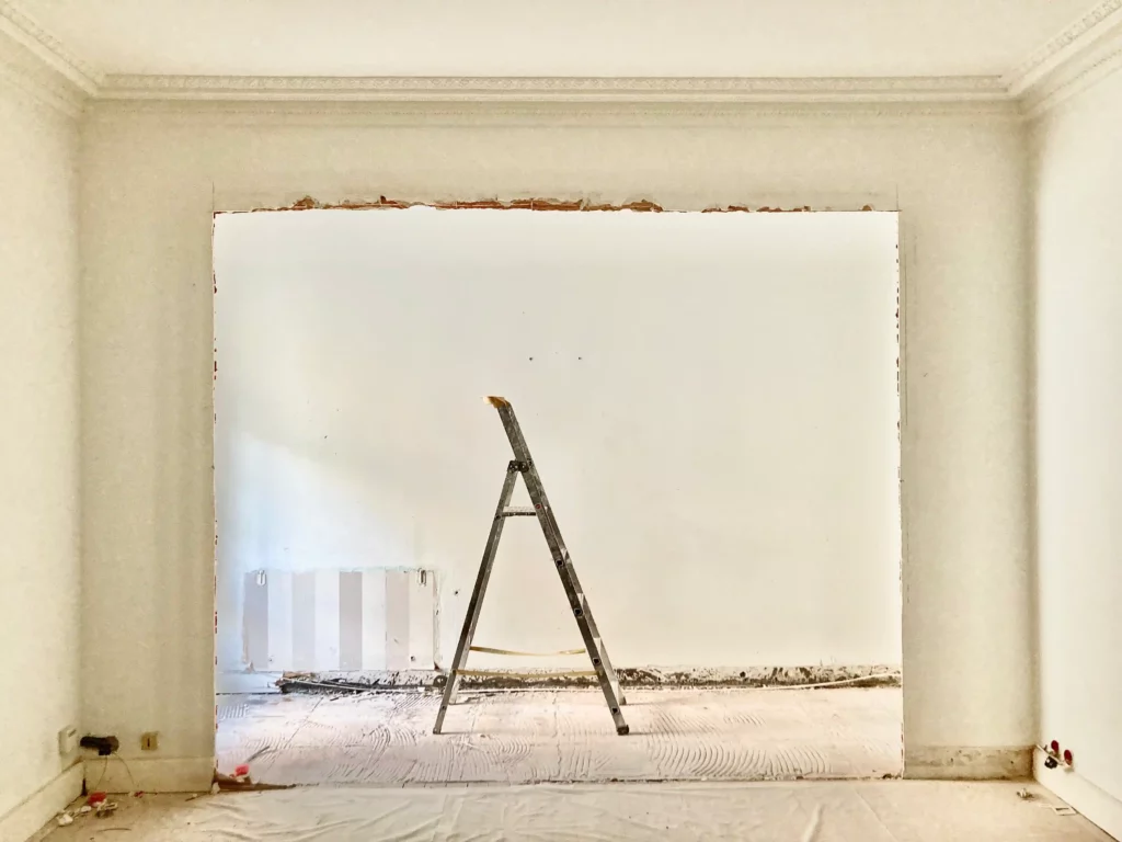 Maison de ville restauration Bordeaux chantier placement arche - Princz de la Chapelle